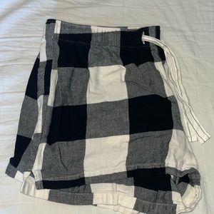 Women’s Old Navy Checkered PJ Shorts.